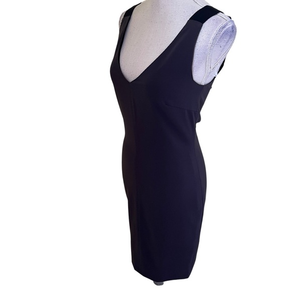 Les Copains Black Sleeveless V-neck Sheath Dress 40(4) - Picture 4 of 10